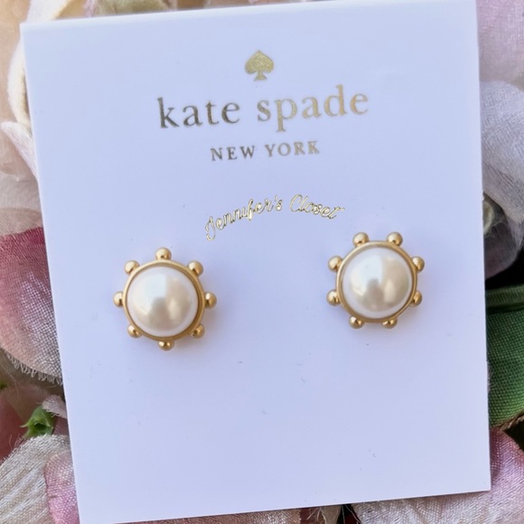 NWT ♠️ Kate Spade Pearl Stud Earrings - Picture 4 of 6